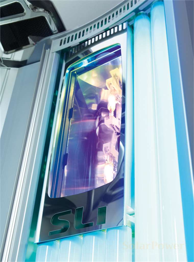 Четири изключително ефективни SLi лицеви лампи за солариум