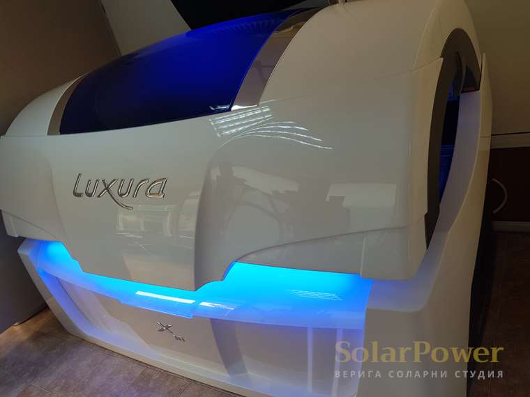 Соларно студио SolarPower Дружба 1 - солариум Luxura X10 52 SLI High Intensive
